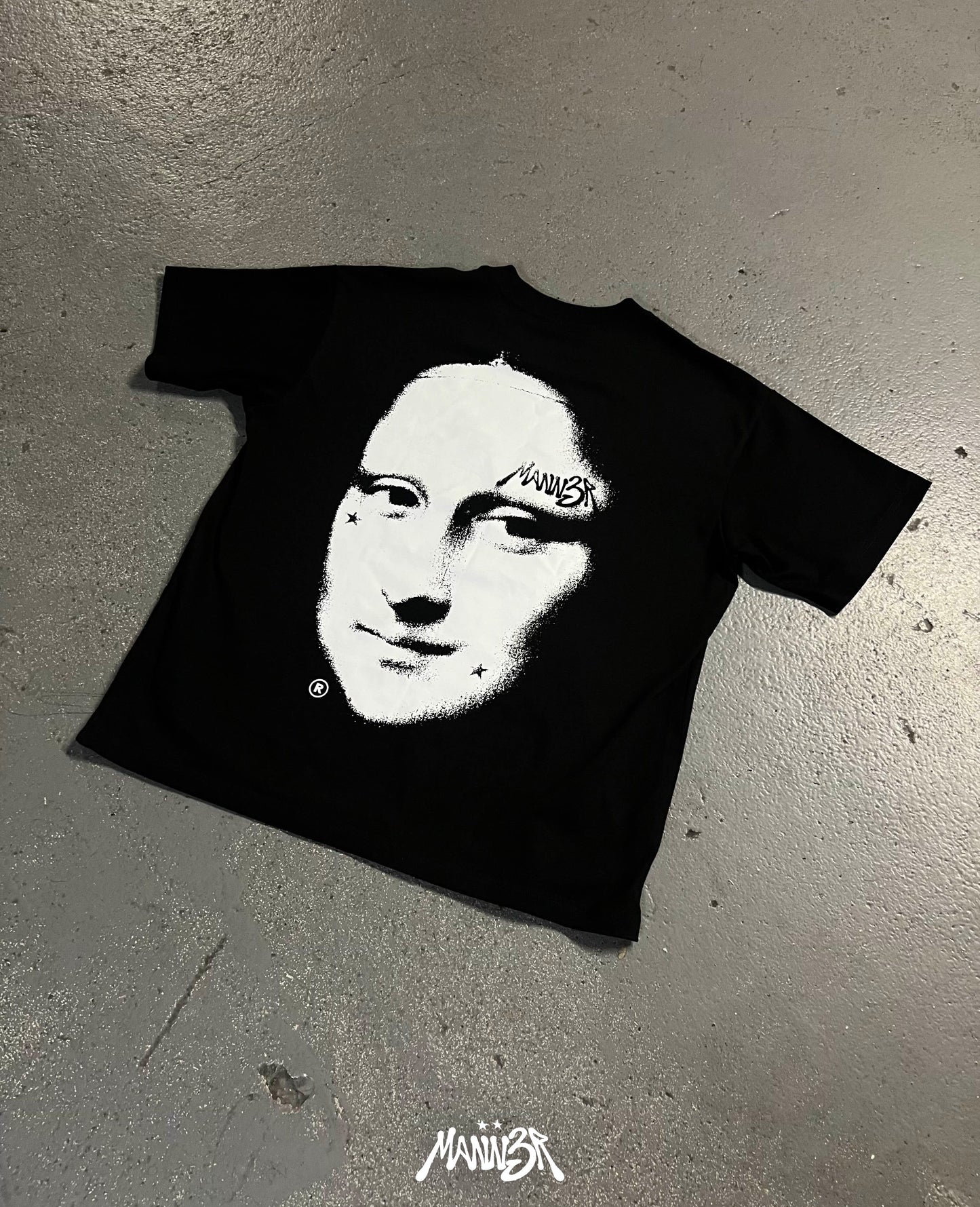 LA JOCONDE BLACK T-SHIRT